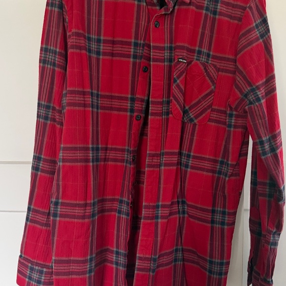 Volcom - Picture 2 of 2